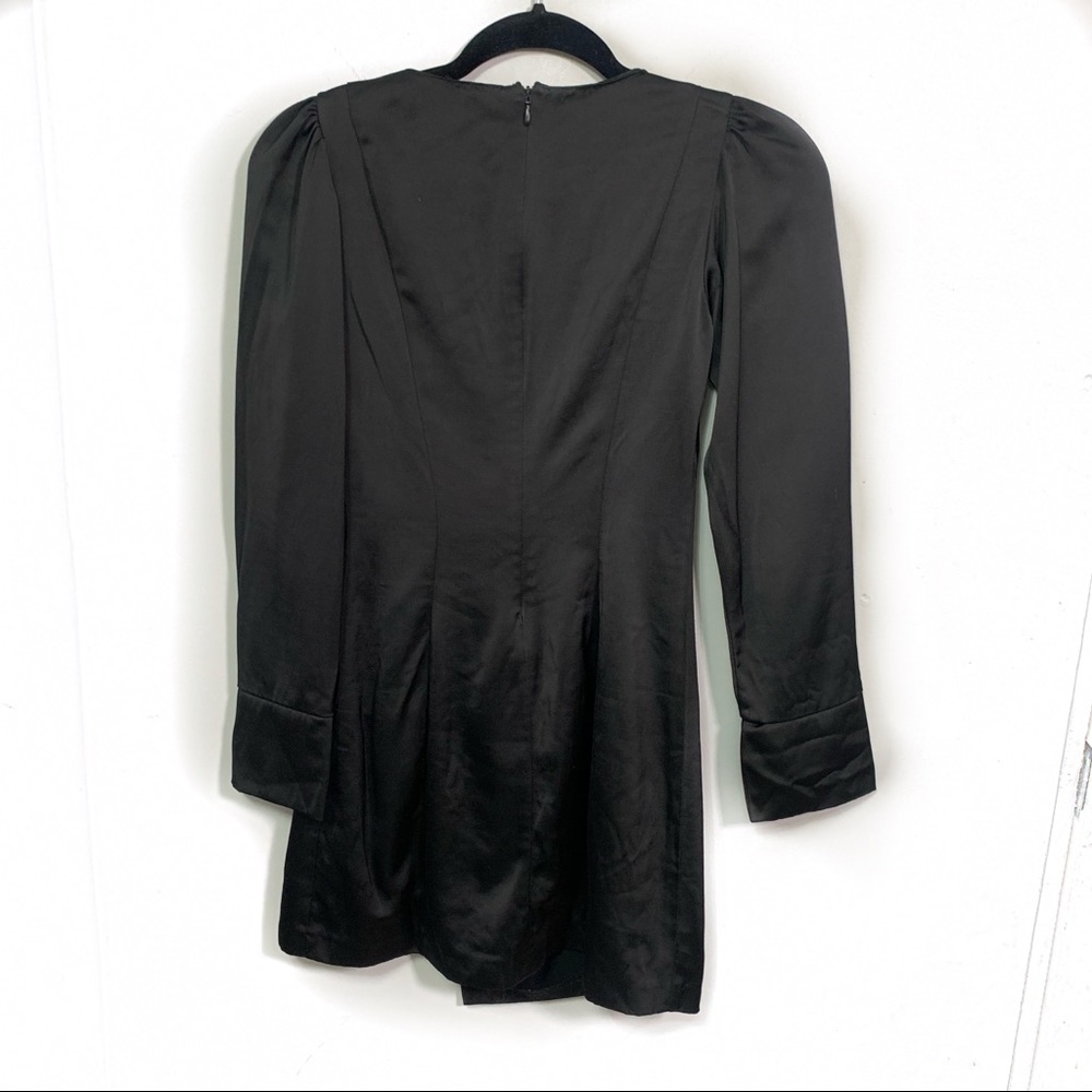 Zara black low V-neck mini dress - Picture 2 of 8